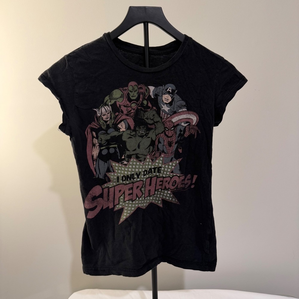 rue21 Marvel Comics I Only Date Super Heroes Graphic Tee Black Medium Small